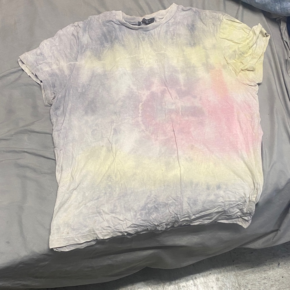 Primark Tie-Dye T-Shirt in Soft Pastels